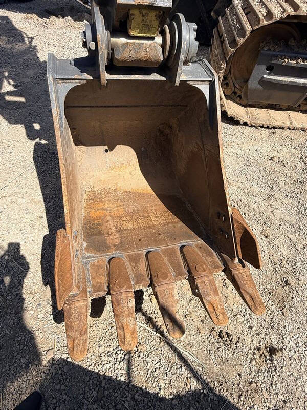 2022 XCMG XE155UCR