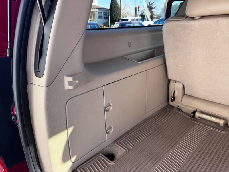 2014 Chevrolet Suburban LT