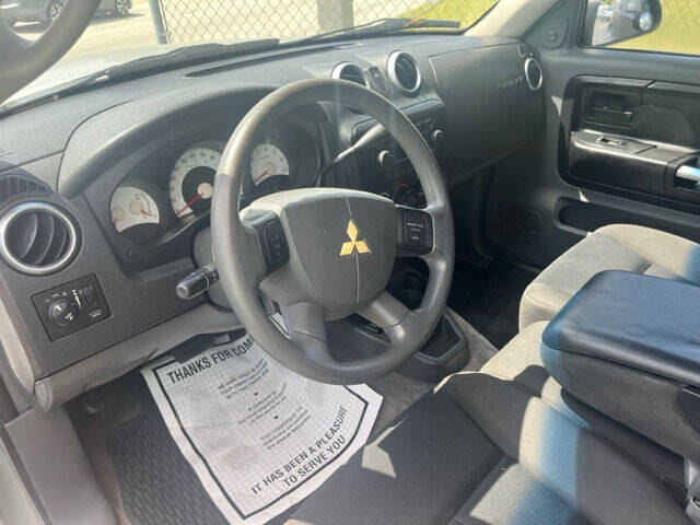 2007 Mitsubishi Raider  - $5,995