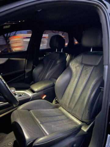 2019 Audi A4 quattro Premium Plus 45 TFSI