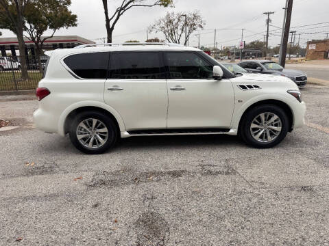 2015 Infiniti QX80
