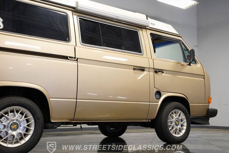 1982 Volkswagen Vanagon Camper