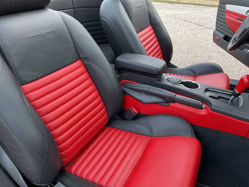2002 Ford Thunderbird Deluxe