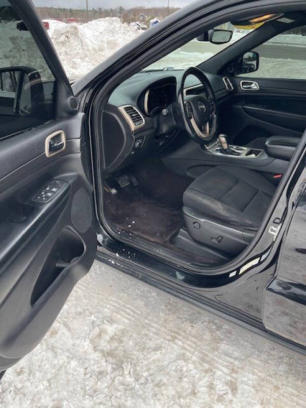 2017 Jeep Grand Cherokee Laredo