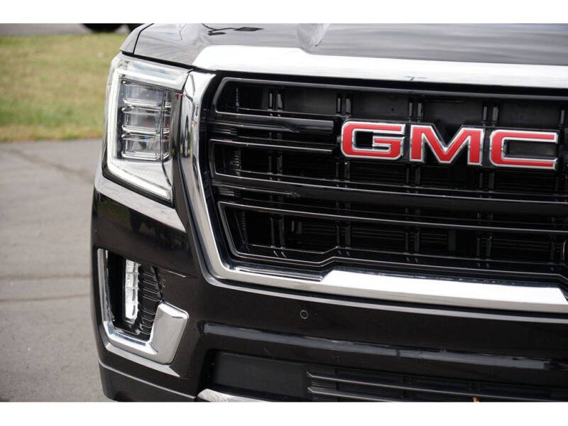 2022 GMC Yukon SLE
