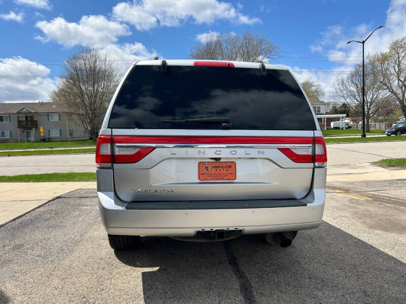 2017 Lincoln Navigator Select