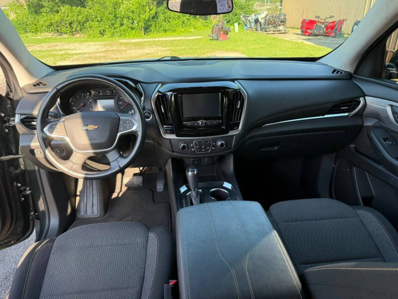 2018 Chevrolet Traverse LT Cloth