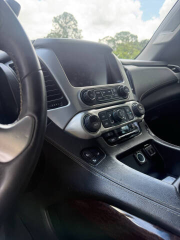 2017 GMC Yukon XL SLT