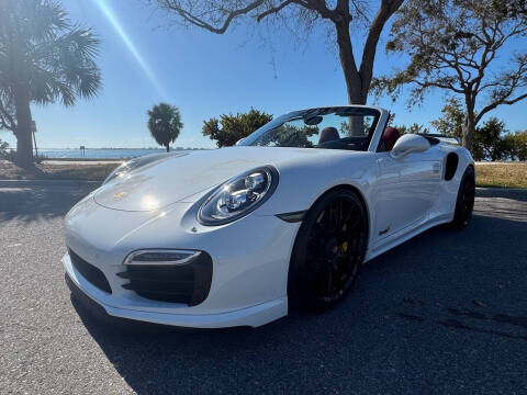2015 Porsche 911 Turbo S