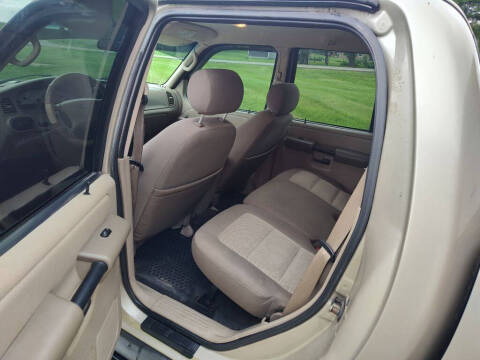 2005 Ford Explorer Sport Trac