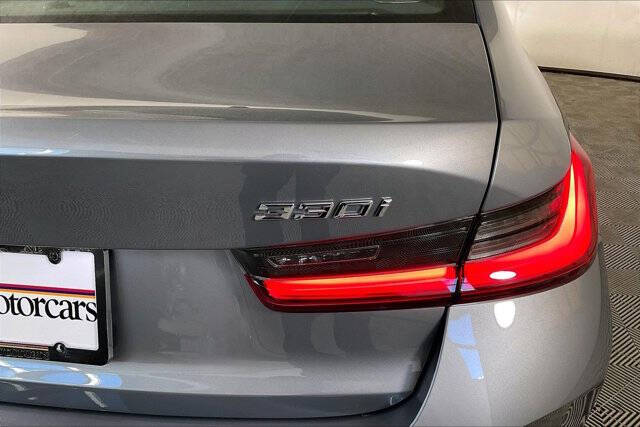 2025 BMW 3 Series 330i xDrive