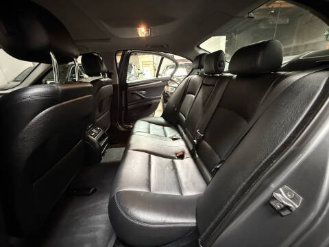 2014 BMW 5 Series 528i