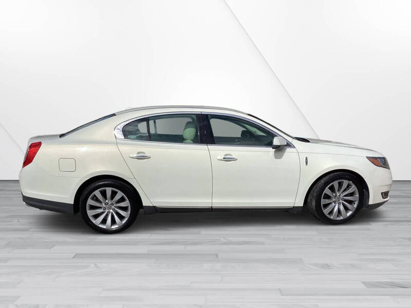2013 Lincoln MKS