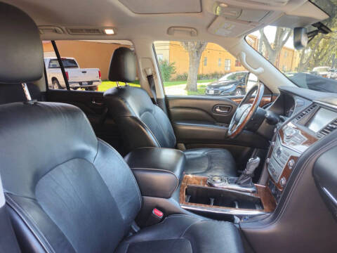 2019 Infiniti QX80 Luxe