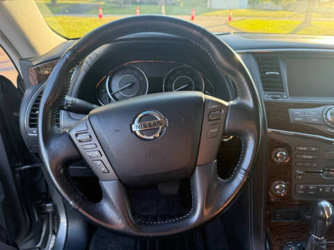 2017 Nissan Armada