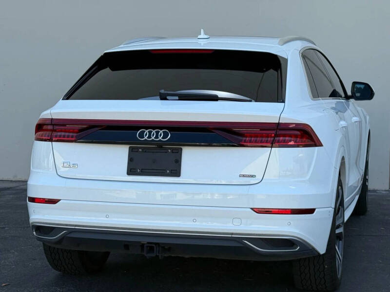 2019 Audi Q8 quattro Prestige 55 TFSI