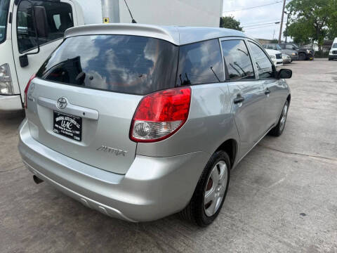 2004 Toyota Matrix