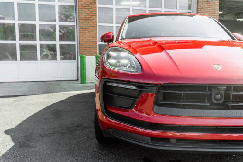 2023 Porsche Macan