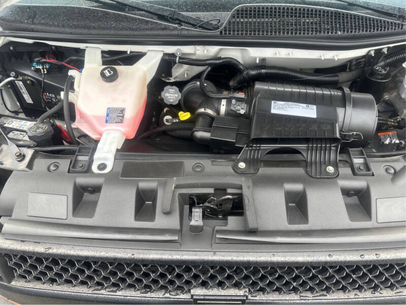 2020 Chevrolet Express 2500