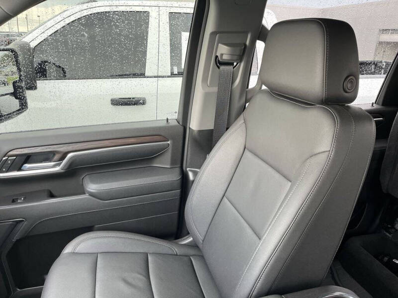 2025 GMC Sierra 2500HD