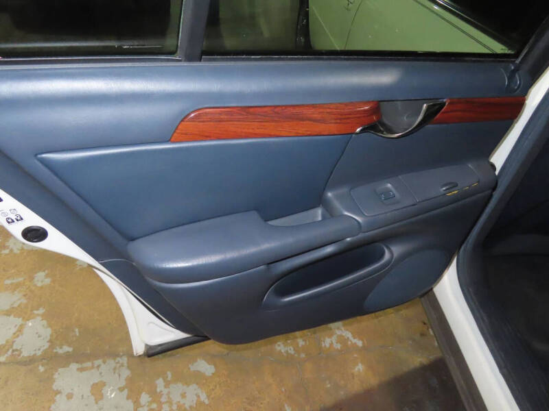 2005 Cadillac DeVille