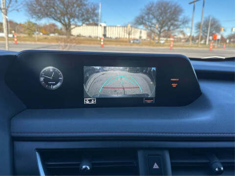 2019 Lexus UX 250h F SPORT