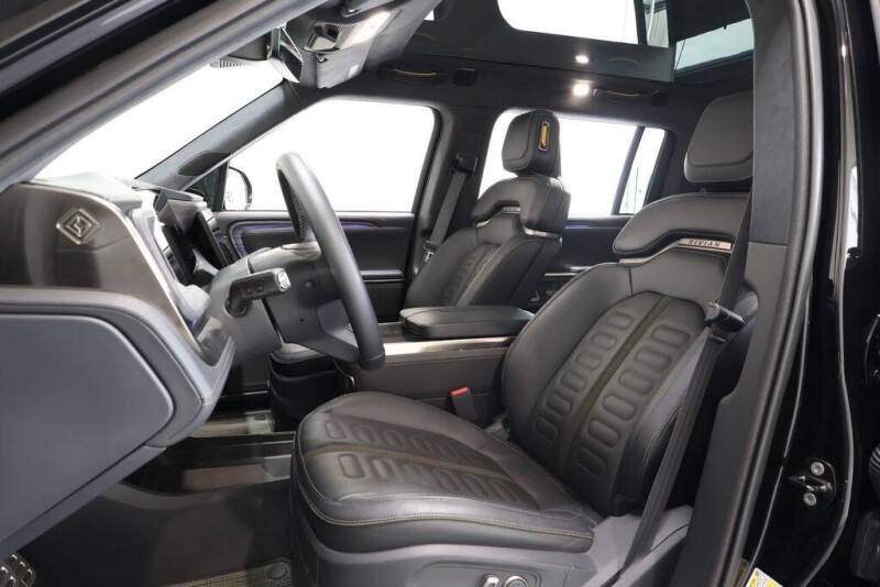 2022 Rivian R1S Launch Edition