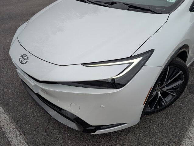 2023 Toyota Prius XLE