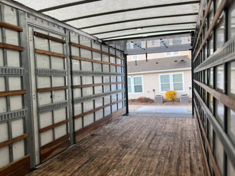 2020 Freightliner M2 106