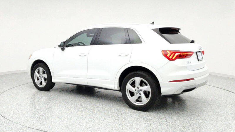 2020 Audi Q3 quattro Premium 45 TFSI