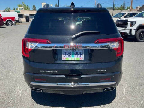 2020 GMC Acadia Denali