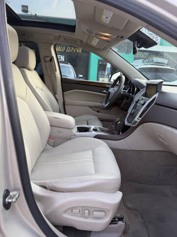 2011 Cadillac SRX Performance Collection