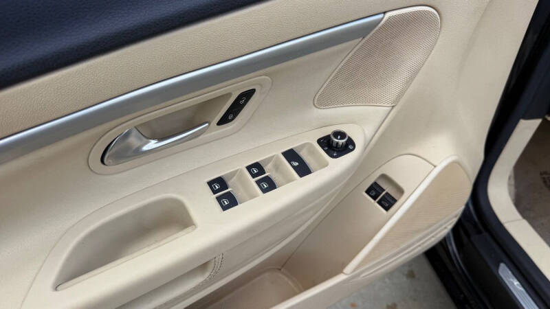 2012 Volkswagen Eos Komfort SULEV