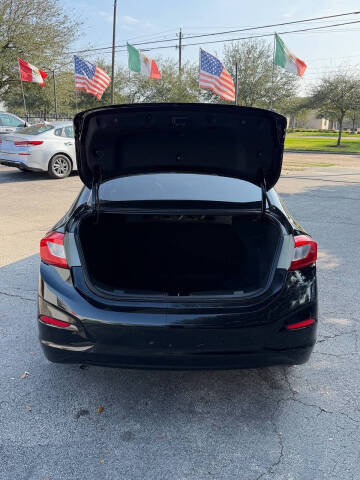 2017 Chevrolet Cruze LS Auto