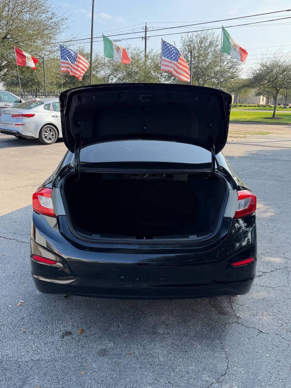 2017 Chevrolet Cruze LS Auto