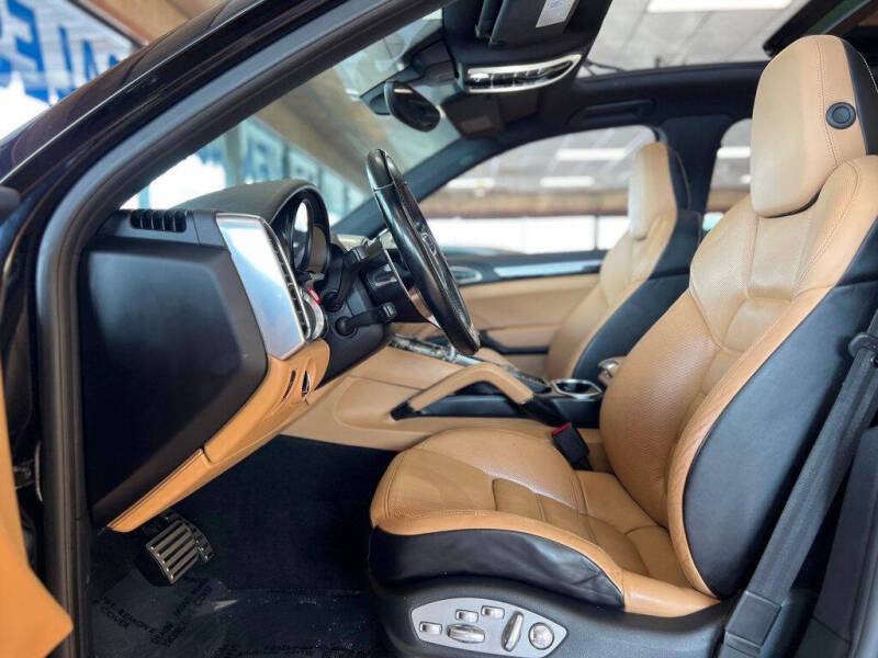 2017 Porsche Cayenne