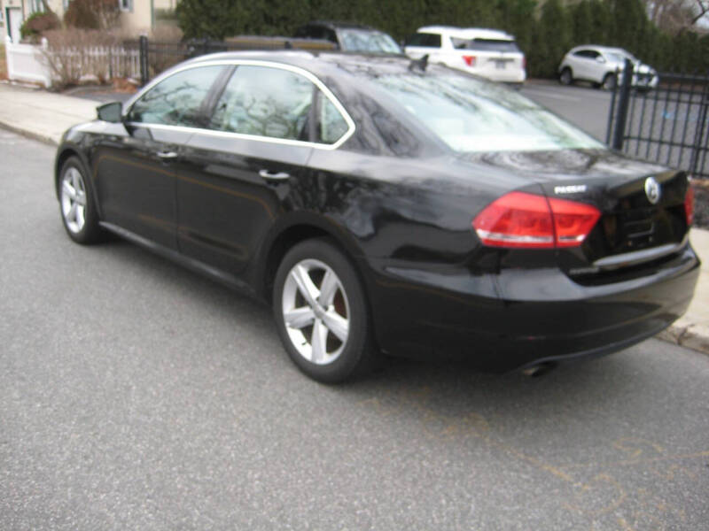 2015 Volkswagen Passat 1.8T Limited Edition