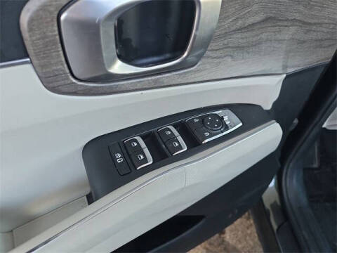 2022 Kia Sorento X-Line S