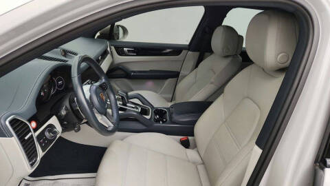 2022 Porsche Cayenne