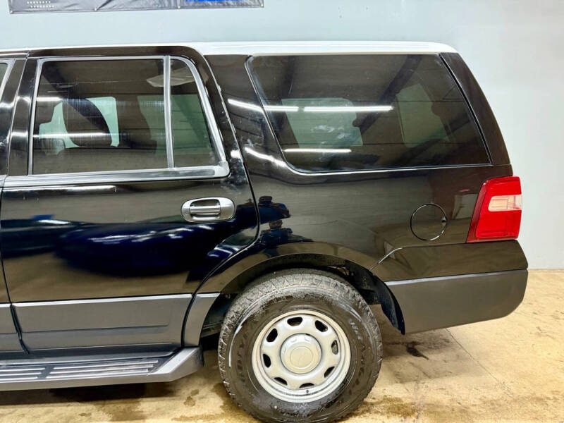 2016 Ford Expedition XL Fleet