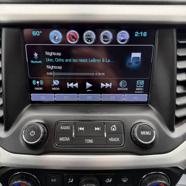 2017 GMC Acadia SLT-1