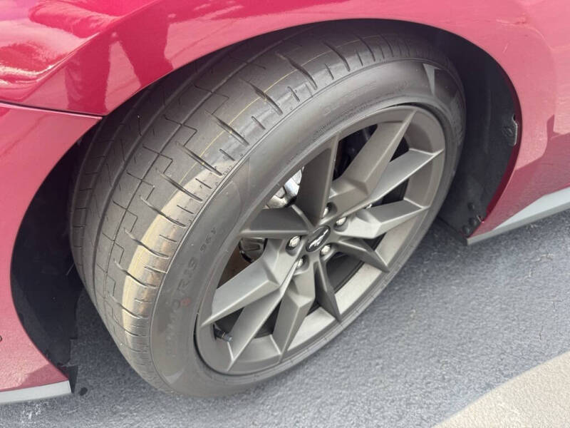 2025 Ford Mustang Dark Horse