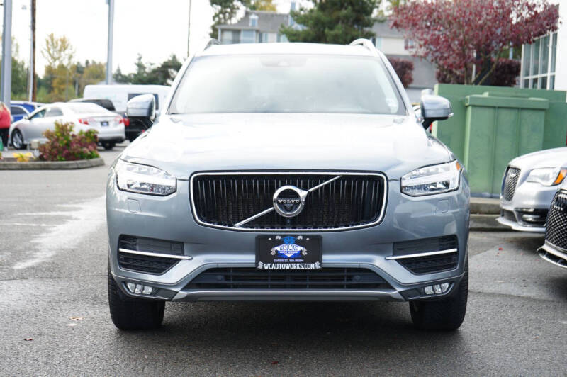 2018 Volvo XC90 T6 Momentum