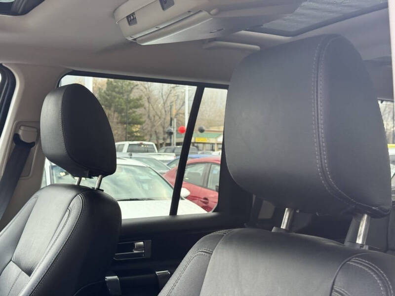 2012 Land Rover LR4 HSE LUX