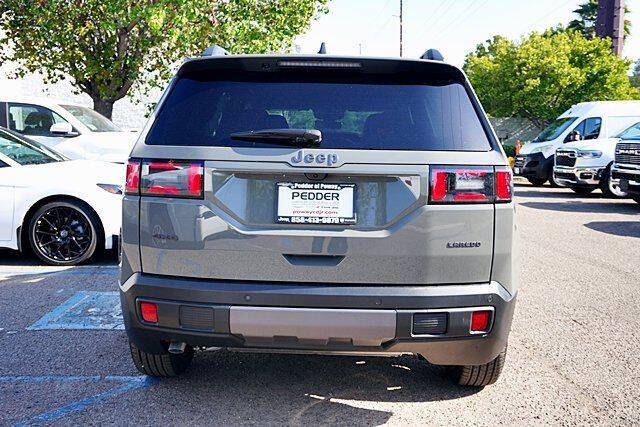 2026 Jeep Cherokee Laredo