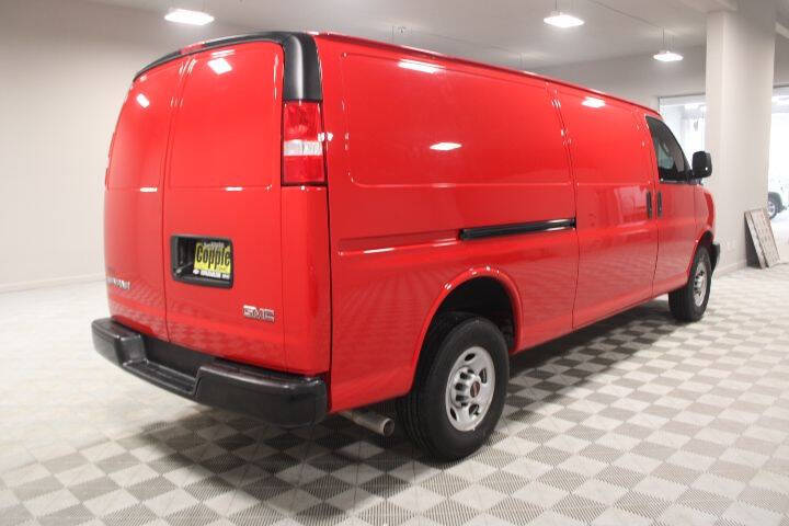 2024 GMC Savana 3500