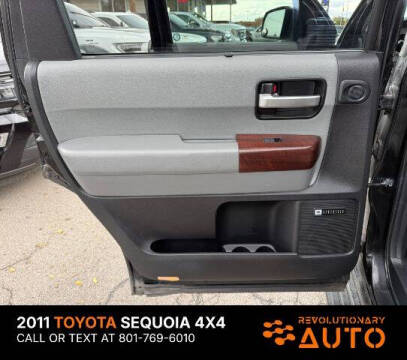 2011 Toyota Sequoia Platinum