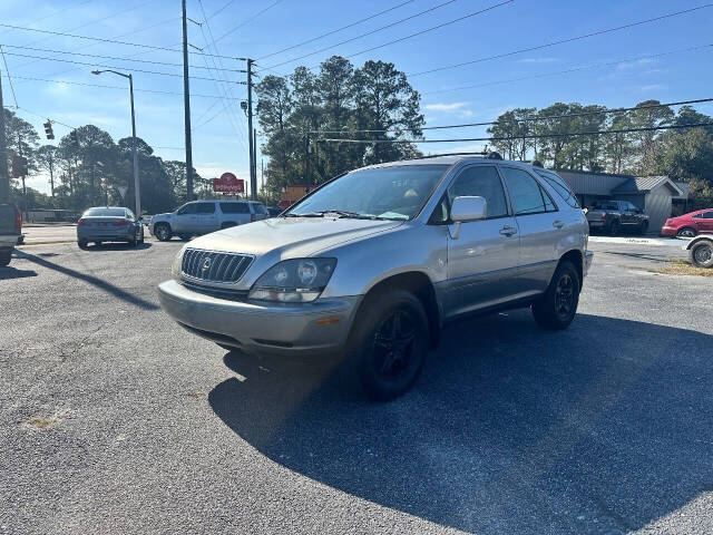 2000 Lexus RX 300's photo