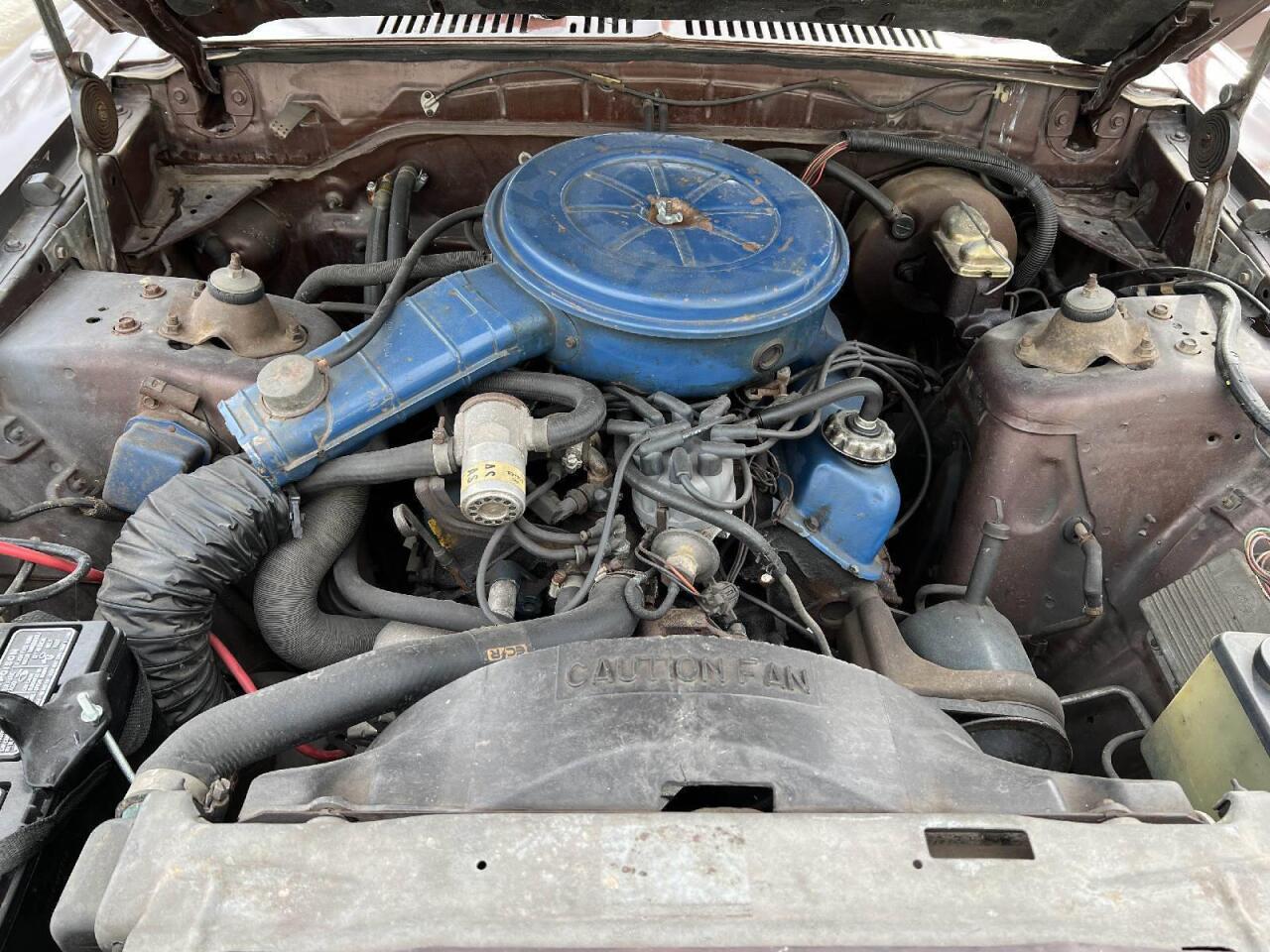 1975 Ford Granada 10