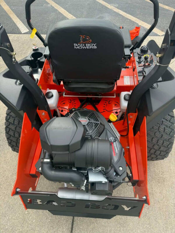 2026 Bad Boy Mowers REBEL 61"
